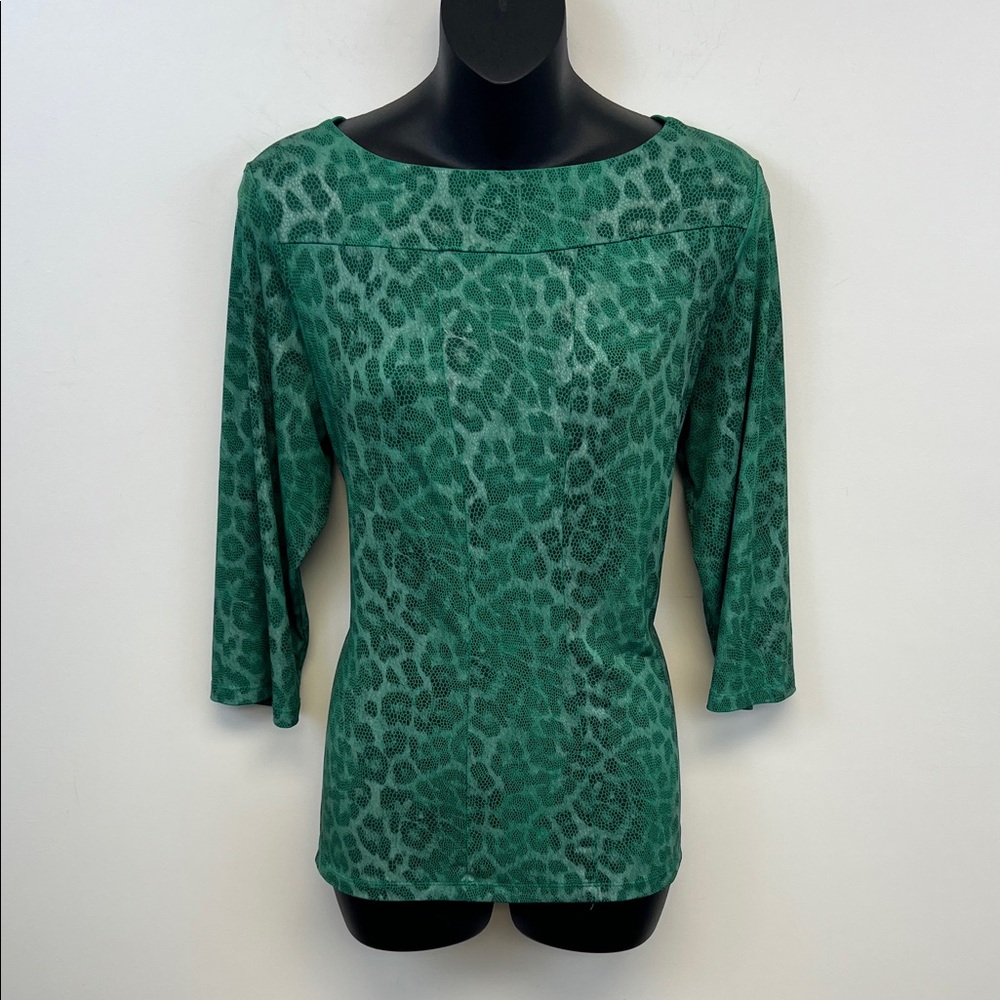 Simonton Says Chic Feminine Green Leopard Print Long Sleeve Top Size Medium